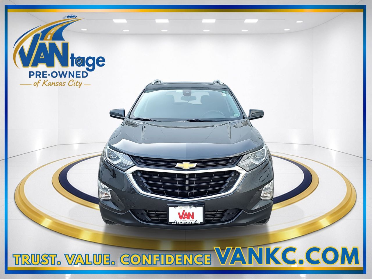 Used 2020 Chevrolet Equinox LT with VIN 2GNAXUEV3L6233742 for sale in Kansas City