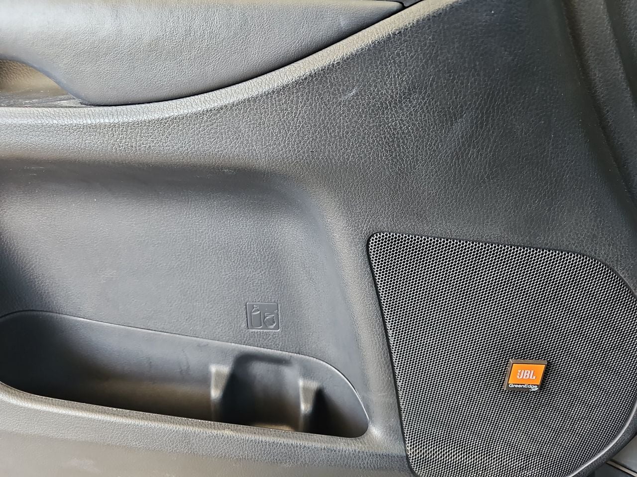 Used 2018 Midnight Black Metallic Toyota Limited image 34
