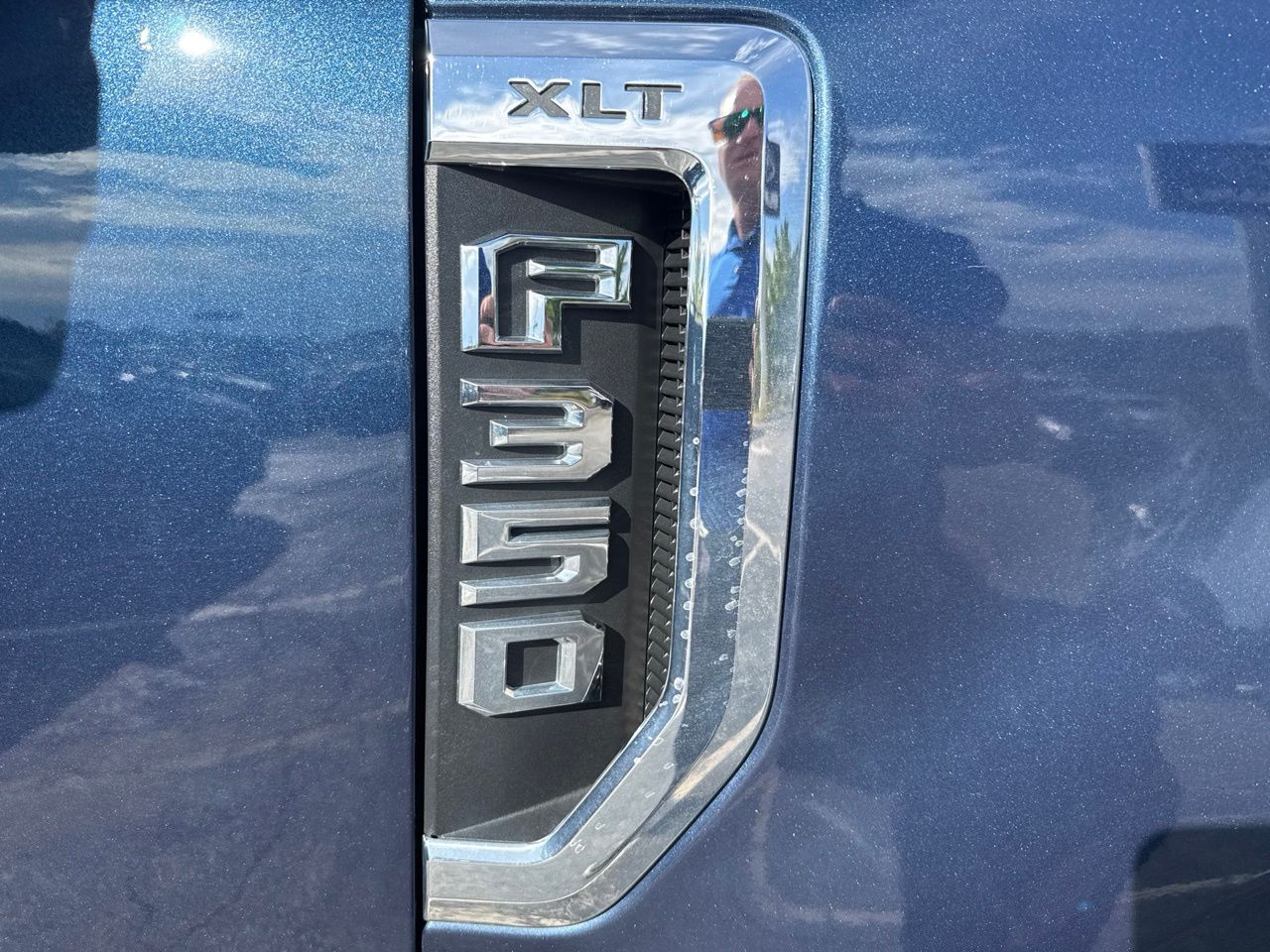Used 2017 Blue Ford XLT image 6