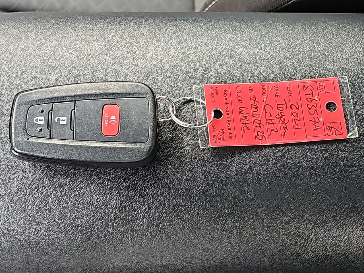 Used 2021 Blizzard Pearl w Black Roof Toyota Nightshade image 39