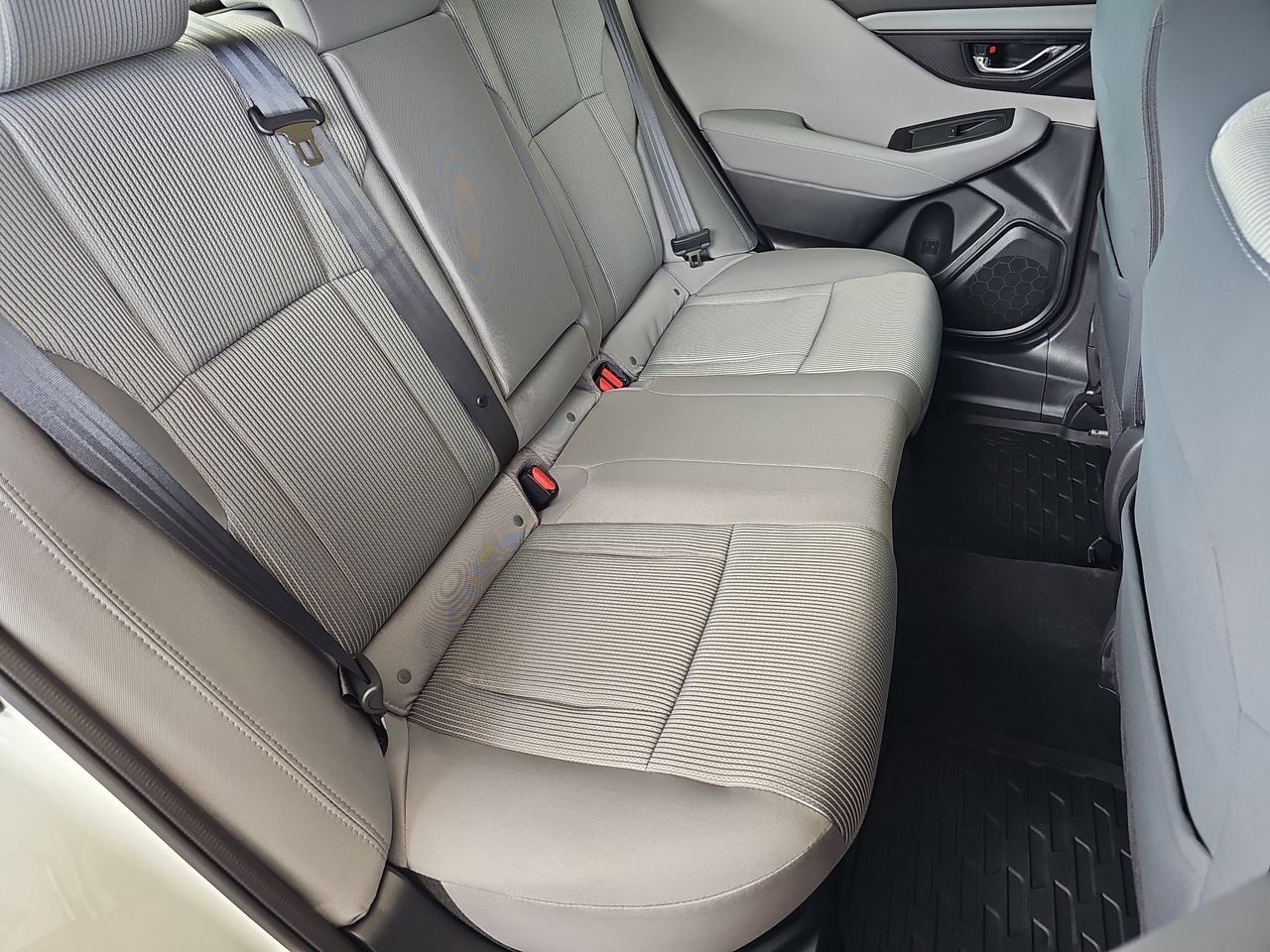 New 2025 Crystal White Pearl Subaru Premium image 13