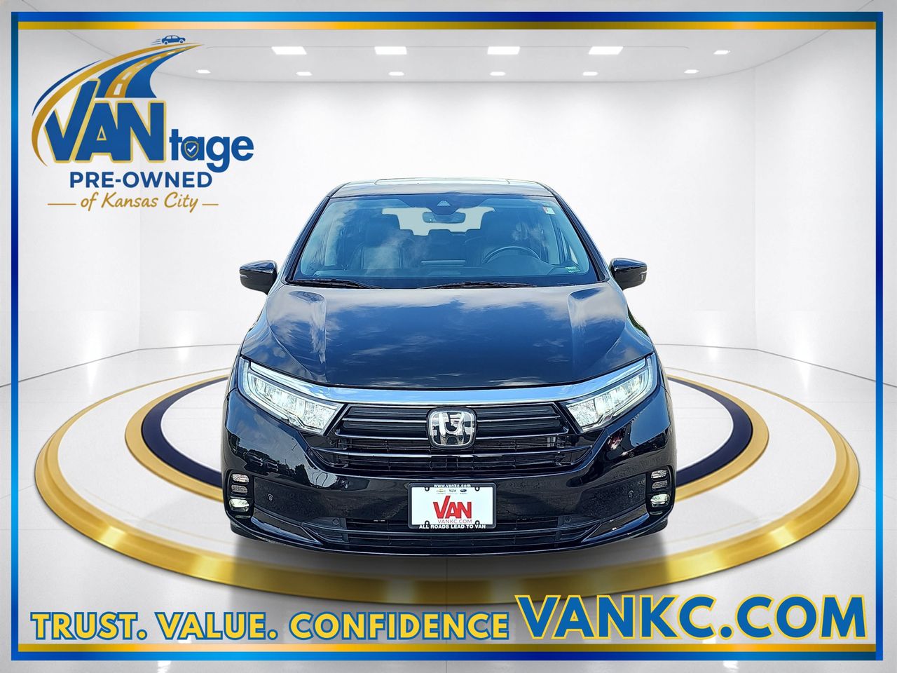 Used 2022 Honda Odyssey Touring with VIN 5FNRL6H87NB046378 for sale in Kansas City