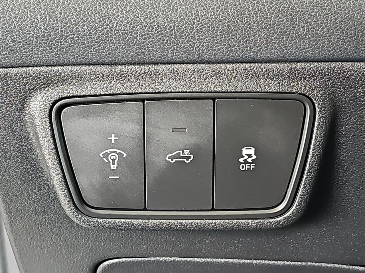 Used 2022 Blue Stone Hyundai Limited image 30