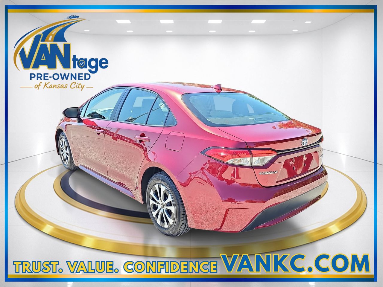 Used 2022 Ruby Flare Pearl Toyota LE image 9