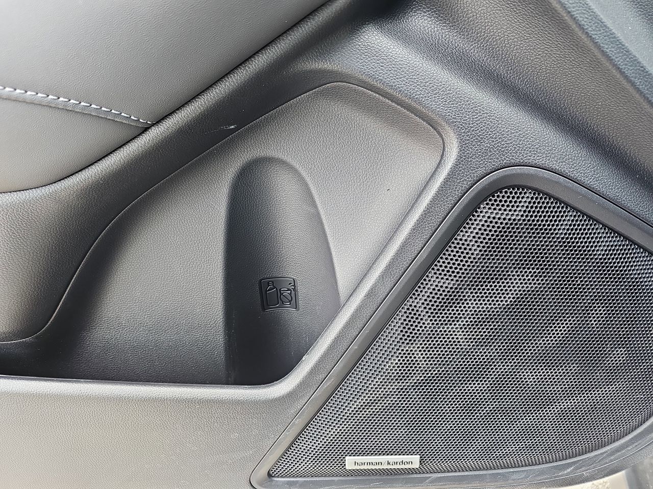 Certified Used 2025 Crystal White Pearl Subaru Touring XT image 35