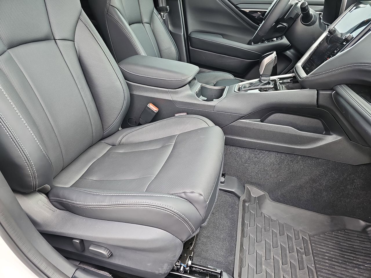 Certified Used 2025 Crystal White Pearl Subaru Touring XT image 13