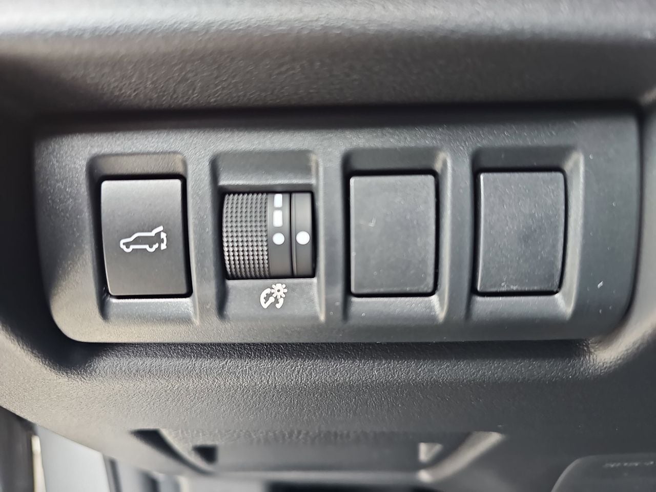 New 2026 River Rock Pearl Subaru Limited image 27