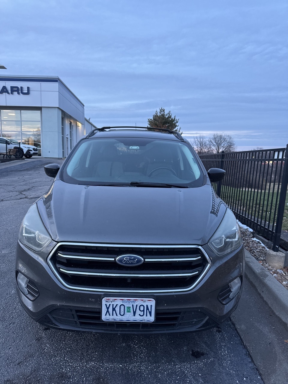 Used 2019 Ford Escape SE with VIN 1FMCU9GD2KUA05383 for sale in Kansas City