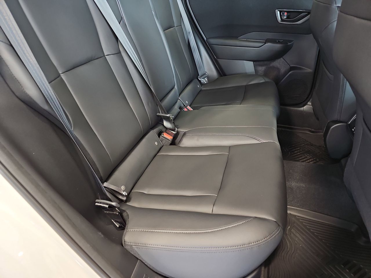 New 2026 Crystal White Pearl Subaru Premium image 14