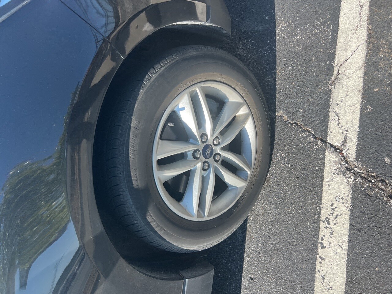 2018 Ford Edge SEL photo 3