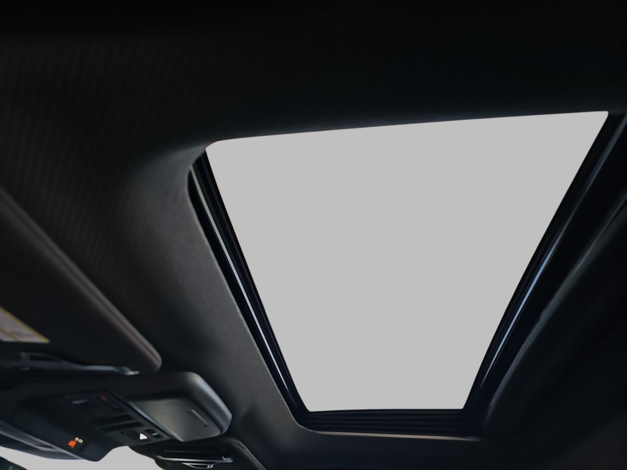 New 2026 Ice Silver Subaru Premium image 31