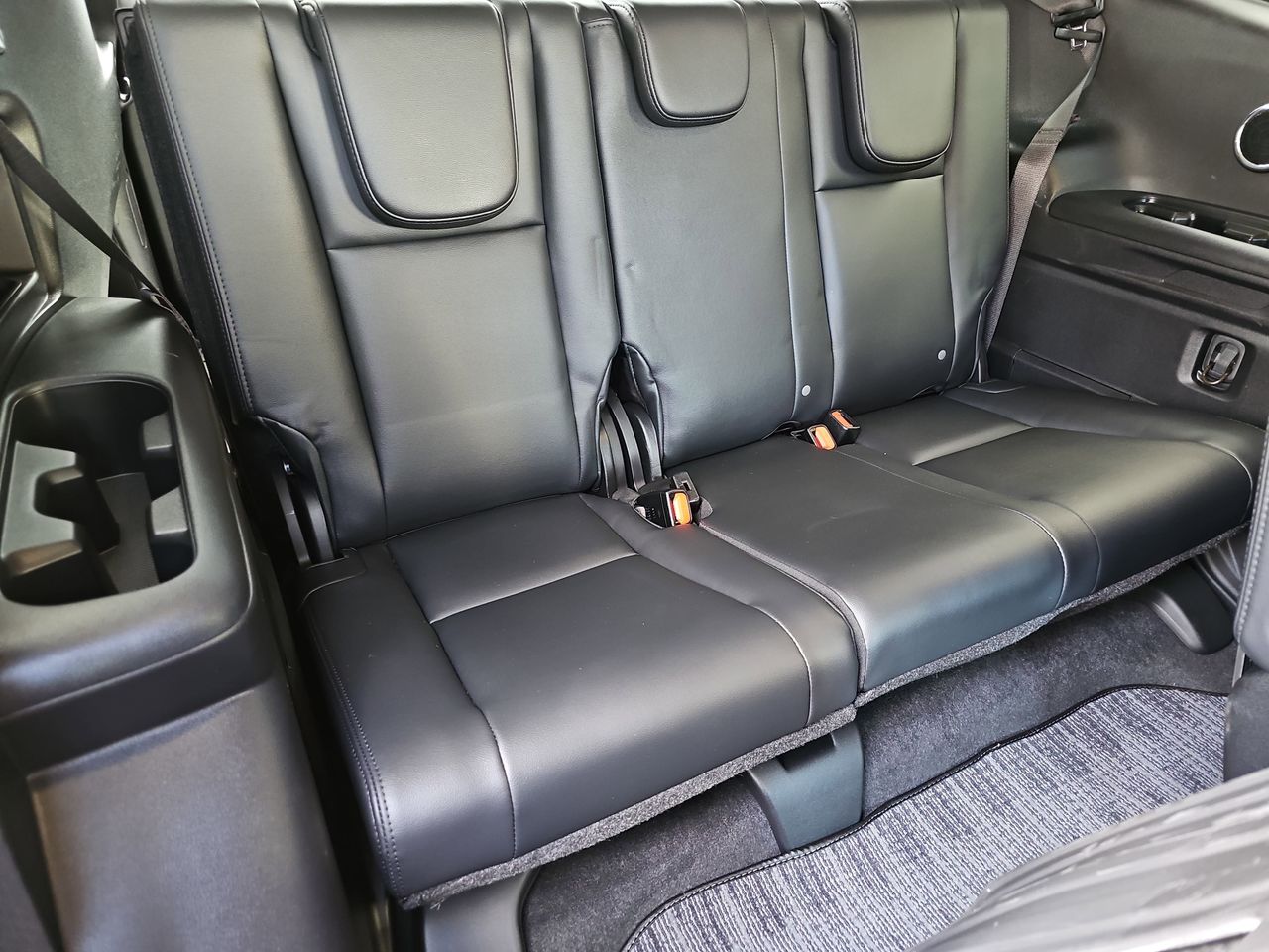 Certified Used 2025 Green Metallic Subaru Onyx Edition Touring image 15