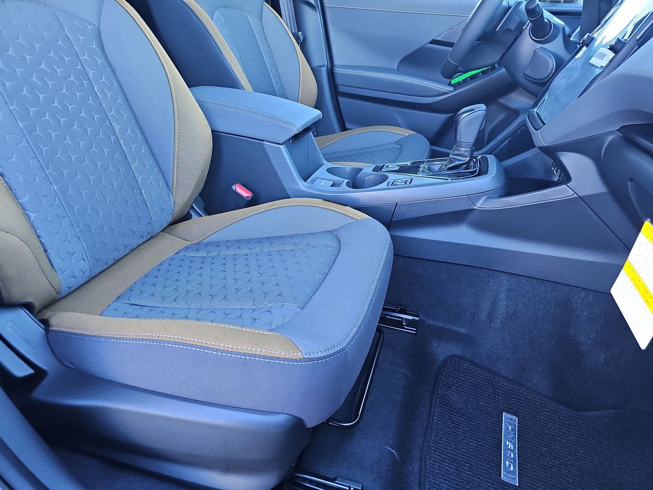 New 2026 Citron Yellow Pearl Subaru Sport Hybrid image 10