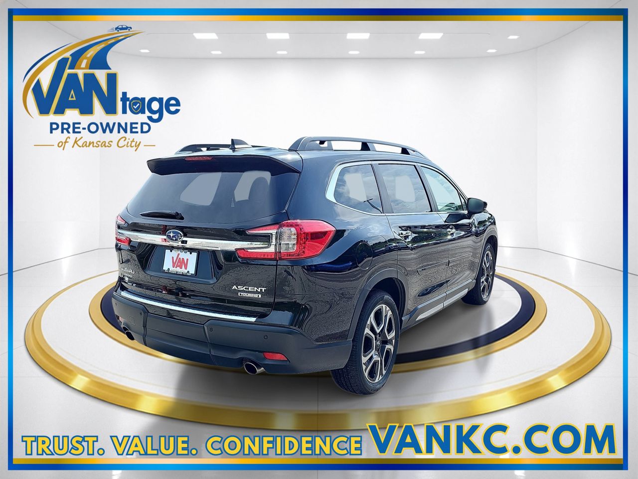Used 2024 Crystal Black Silica Subaru Touring image 6