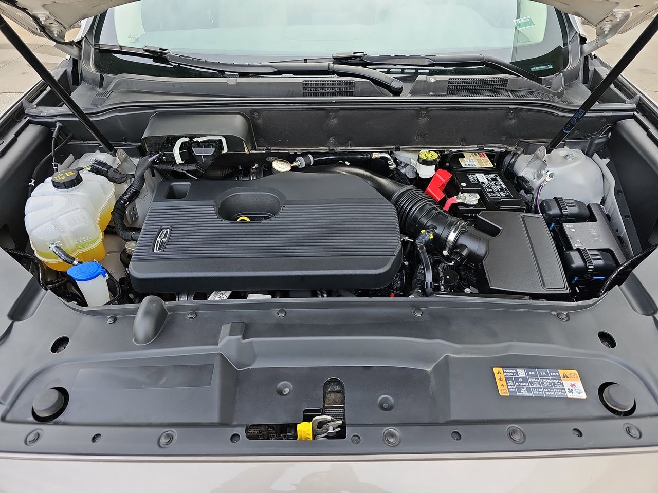 Used 2021 Mocha Lincoln Reserve image 36