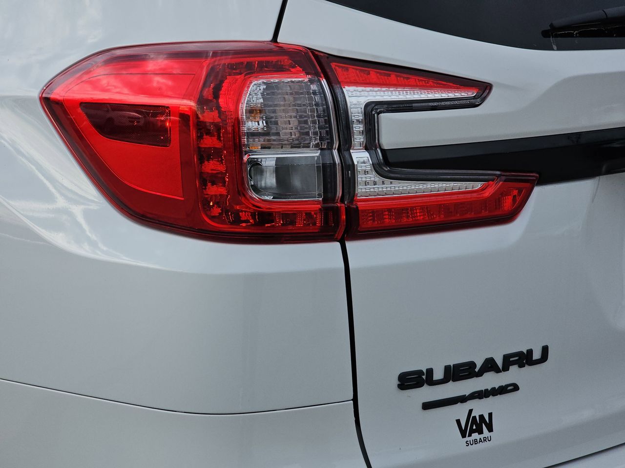 New 2026 Crystal White Pearl Subaru Premium 7-Passenger image 35