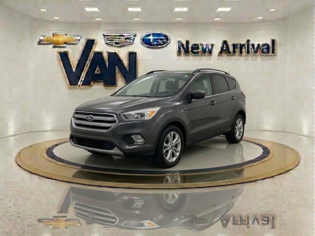 Used 2019 Ford Escape SEL with VIN 1FMCU9HD8KUC28512 for sale in Kansas City