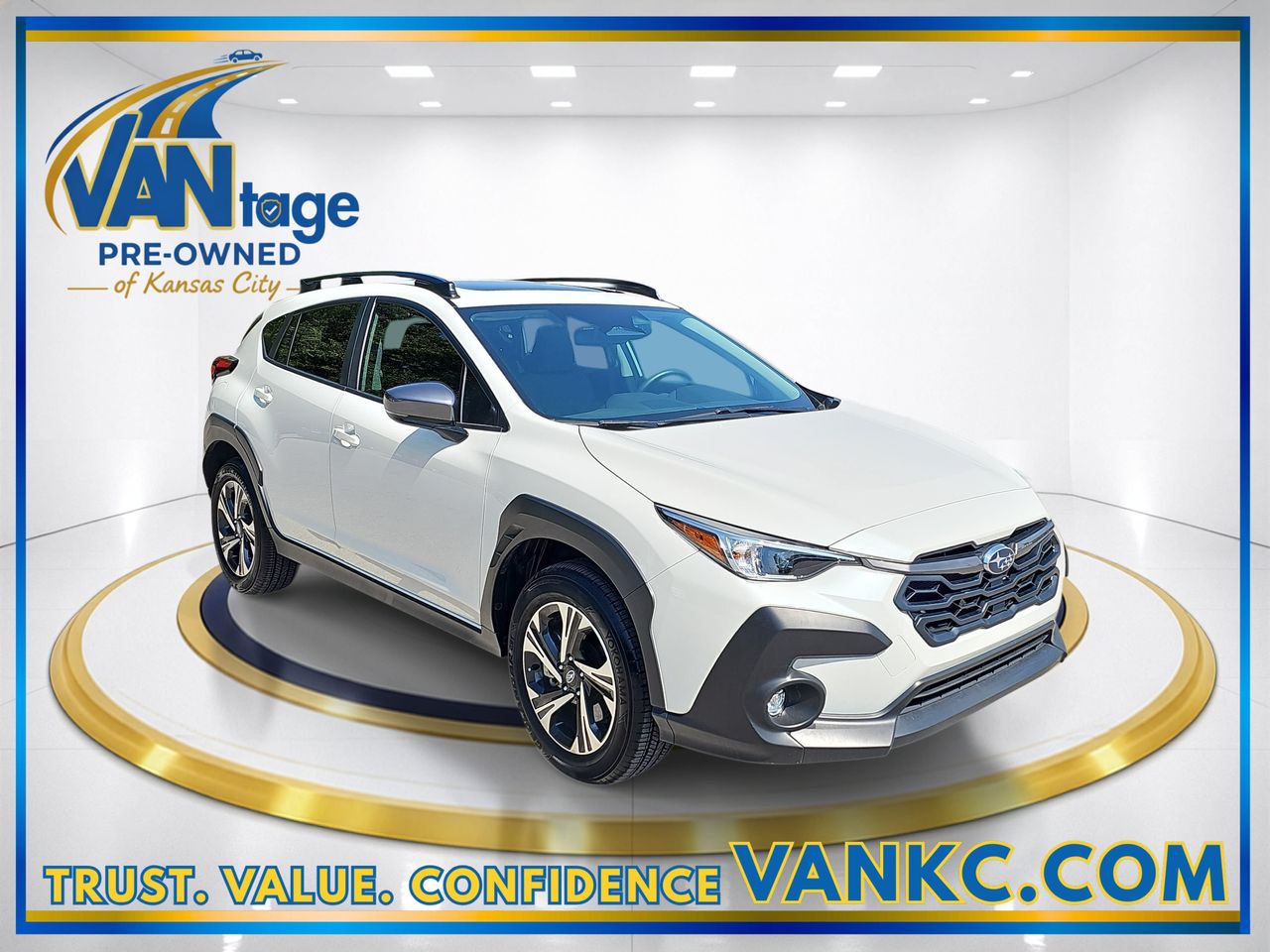 Used 2026 Crystal White Pearl Subaru Premium image 3