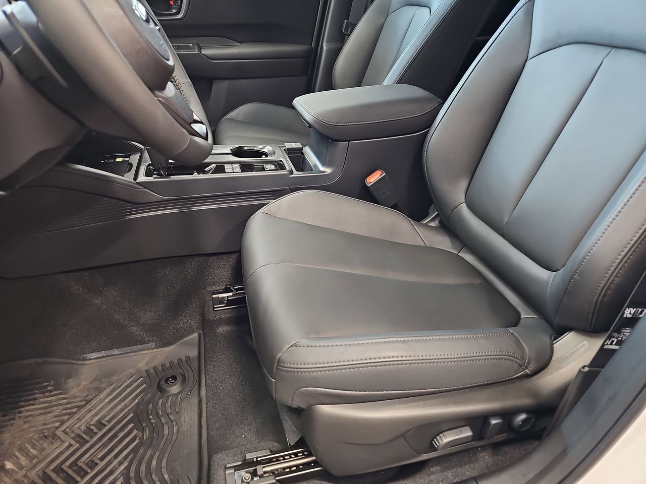 New 2026 Crystal White Pearl Subaru Premium image 15