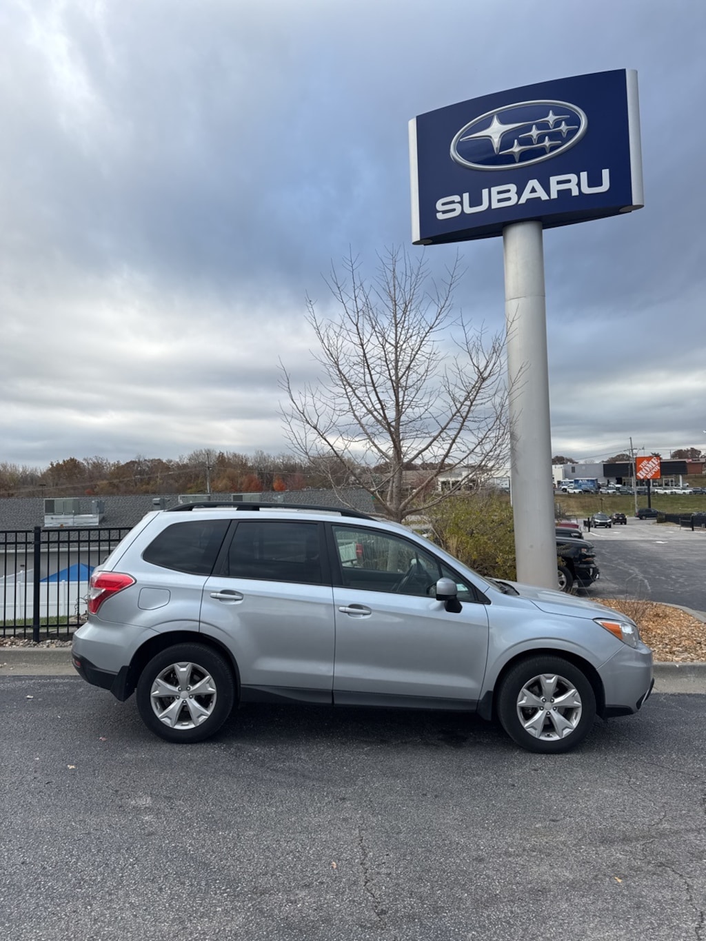 Used 2015 Subaru Forester 2.5i Premium SUV