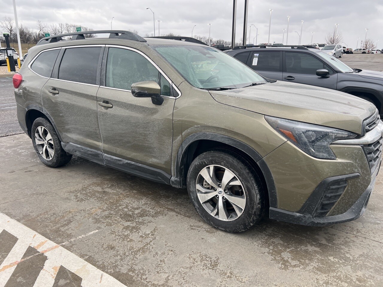 Used 2023 Subaru Ascent Premium with VIN 4S4WMAED8P3440875 for sale in Kansas City
