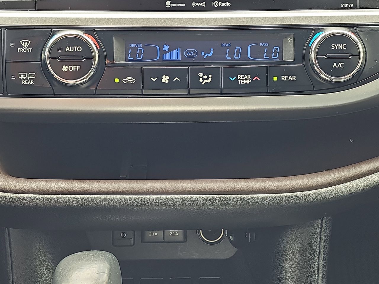 Used 2017 Salsa Red Pearl Toyota XLE image 28