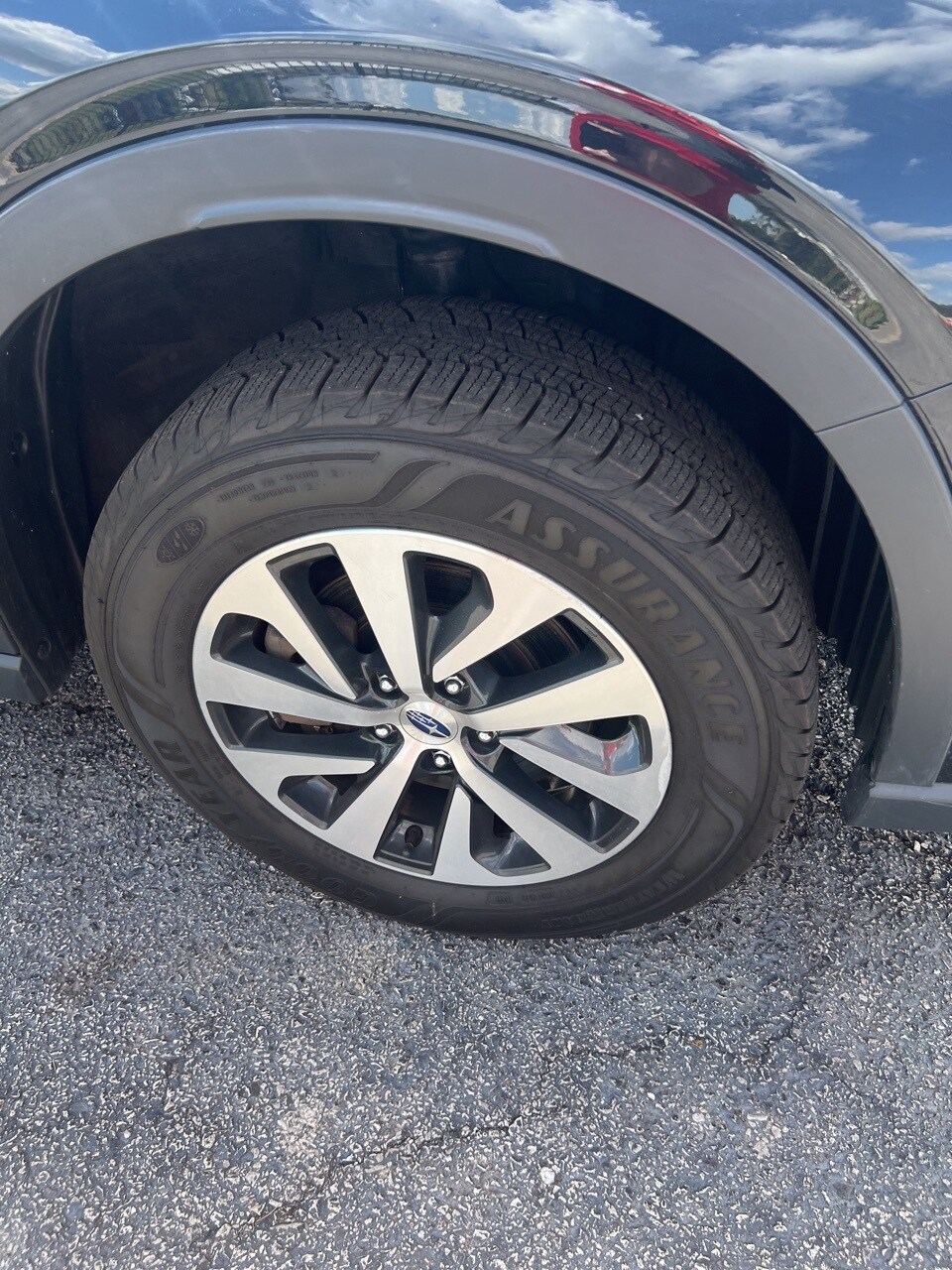 2022 Subaru Outback Premium photo 2