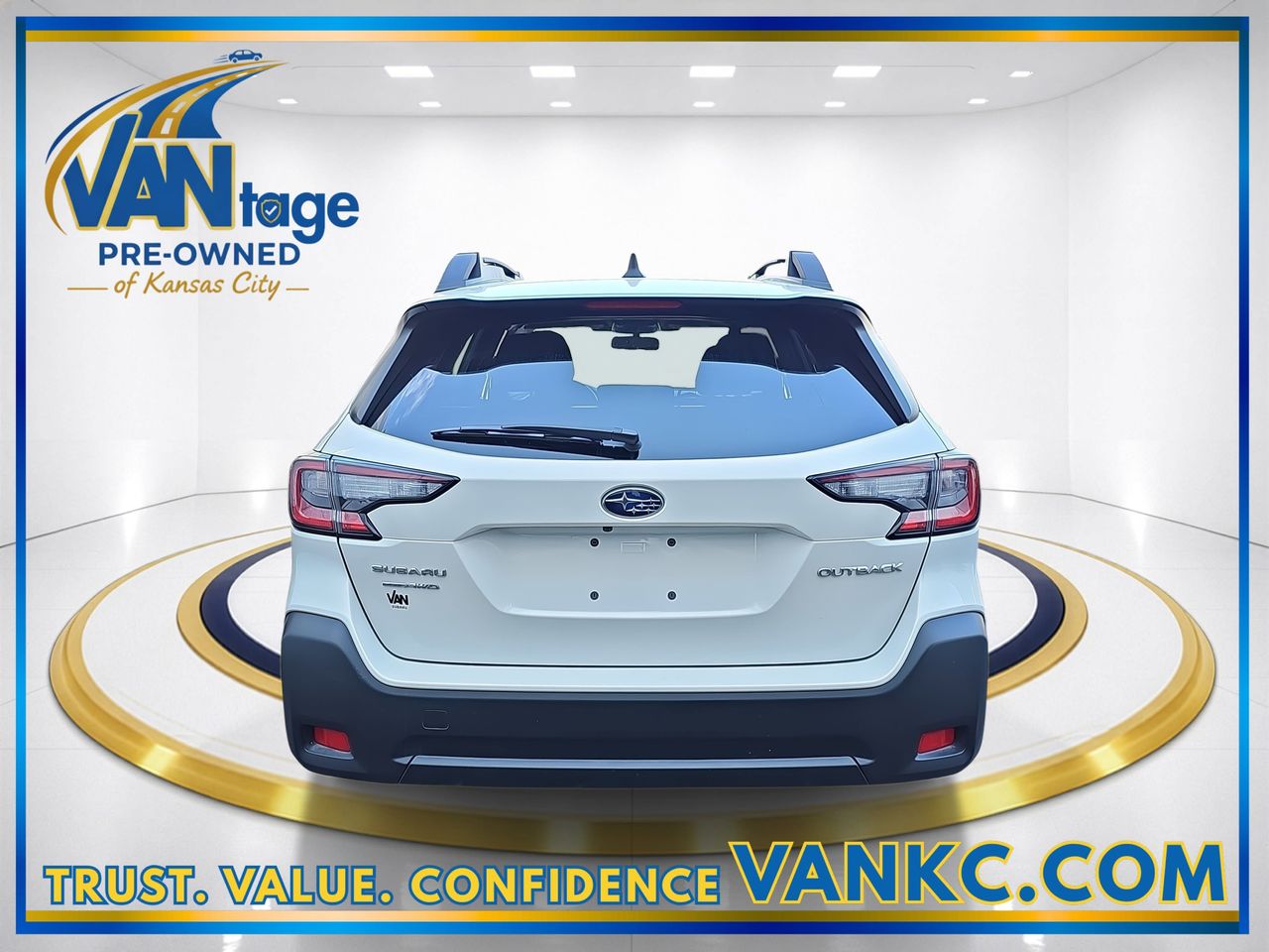 Certified Used 2025 Crystal White Pearl Subaru Premium image 7