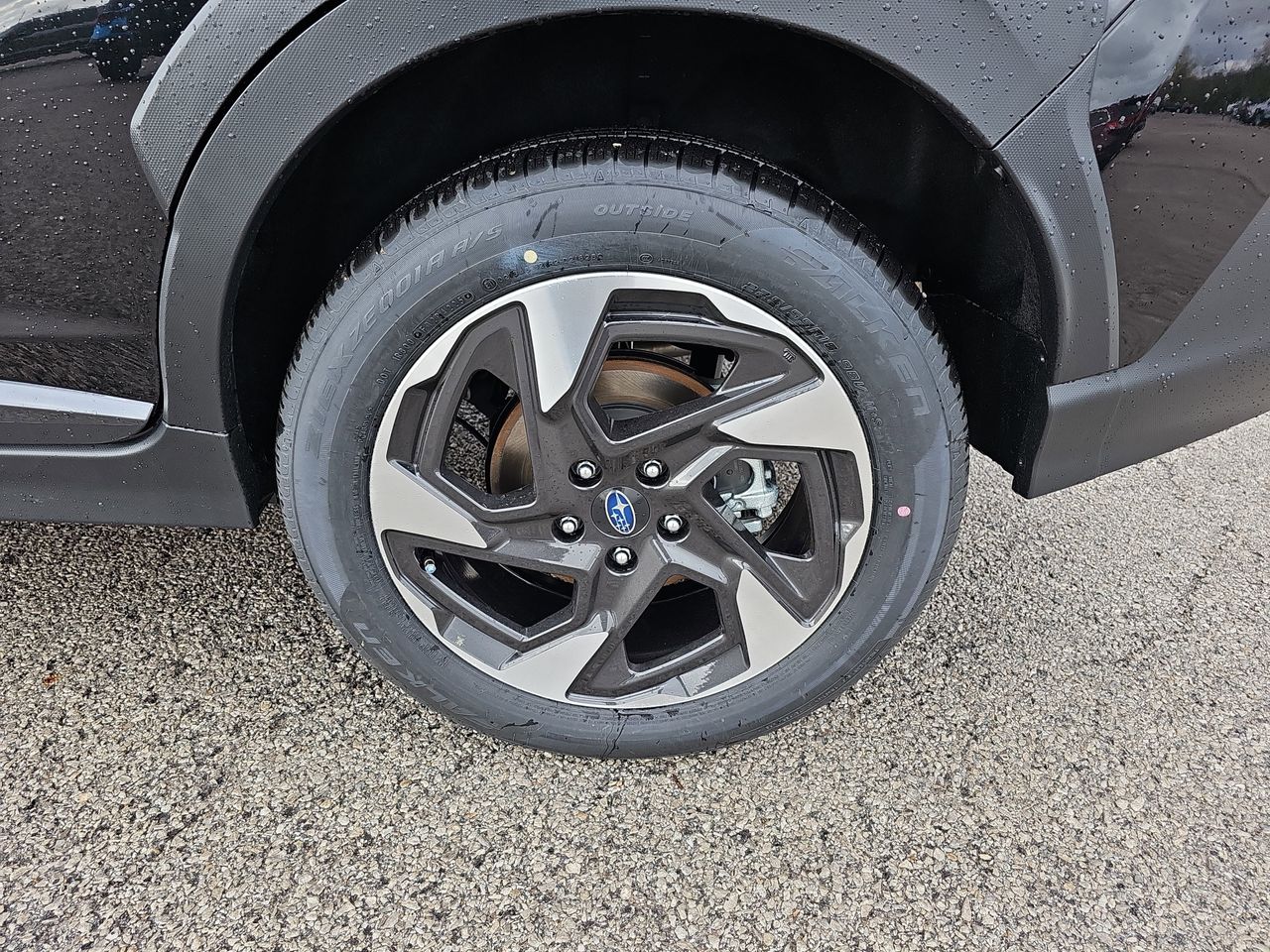 New 2026 Crystal Black Silica Subaru Limited image 32