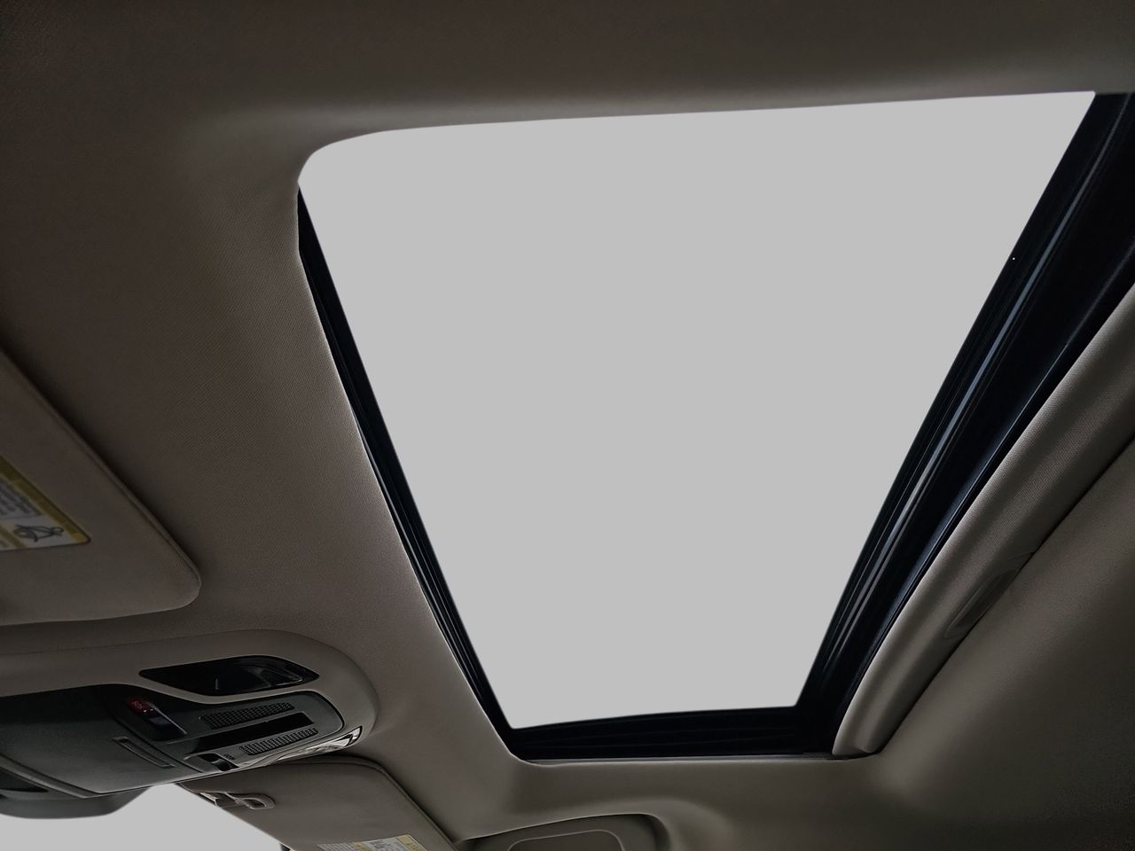 Certified Used 2023 Crystal White Pearl Subaru Limited image 36