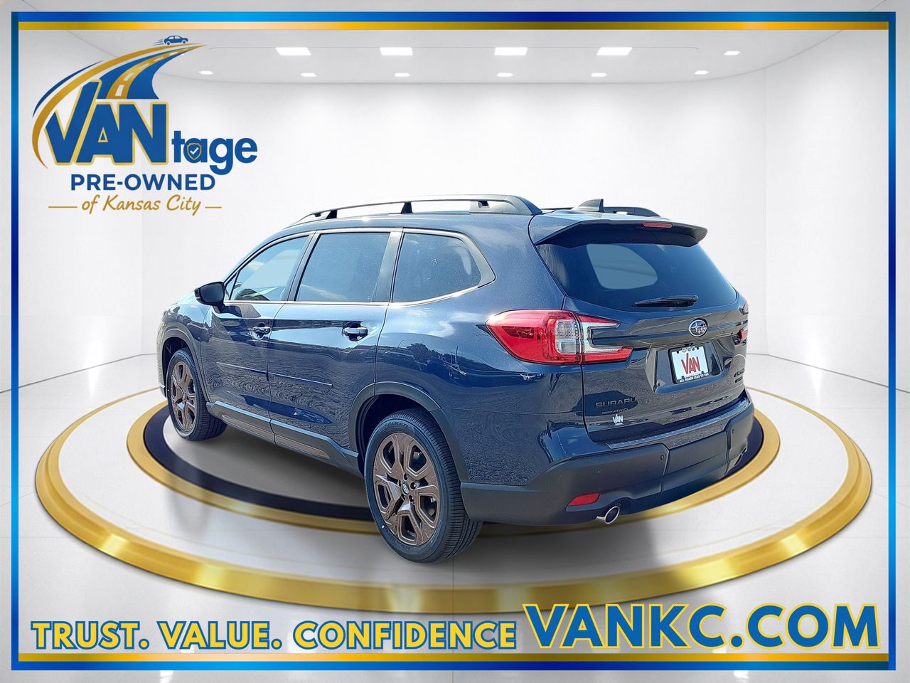 Used 2025 Cosmic Blue Pearl Subaru Limited Bronze Edition image 9