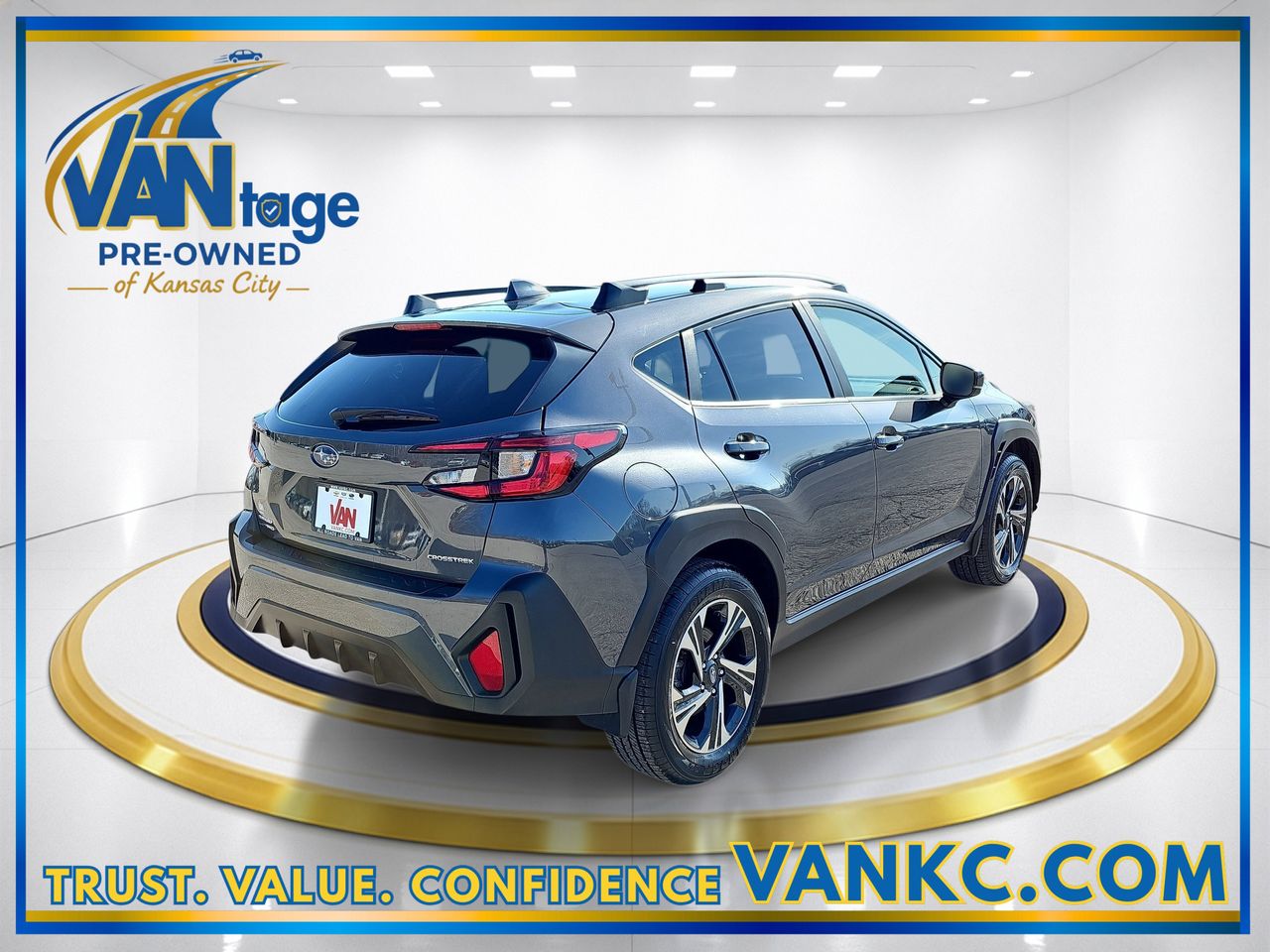 Used 2024 Gray Metallic Subaru Premium image 6