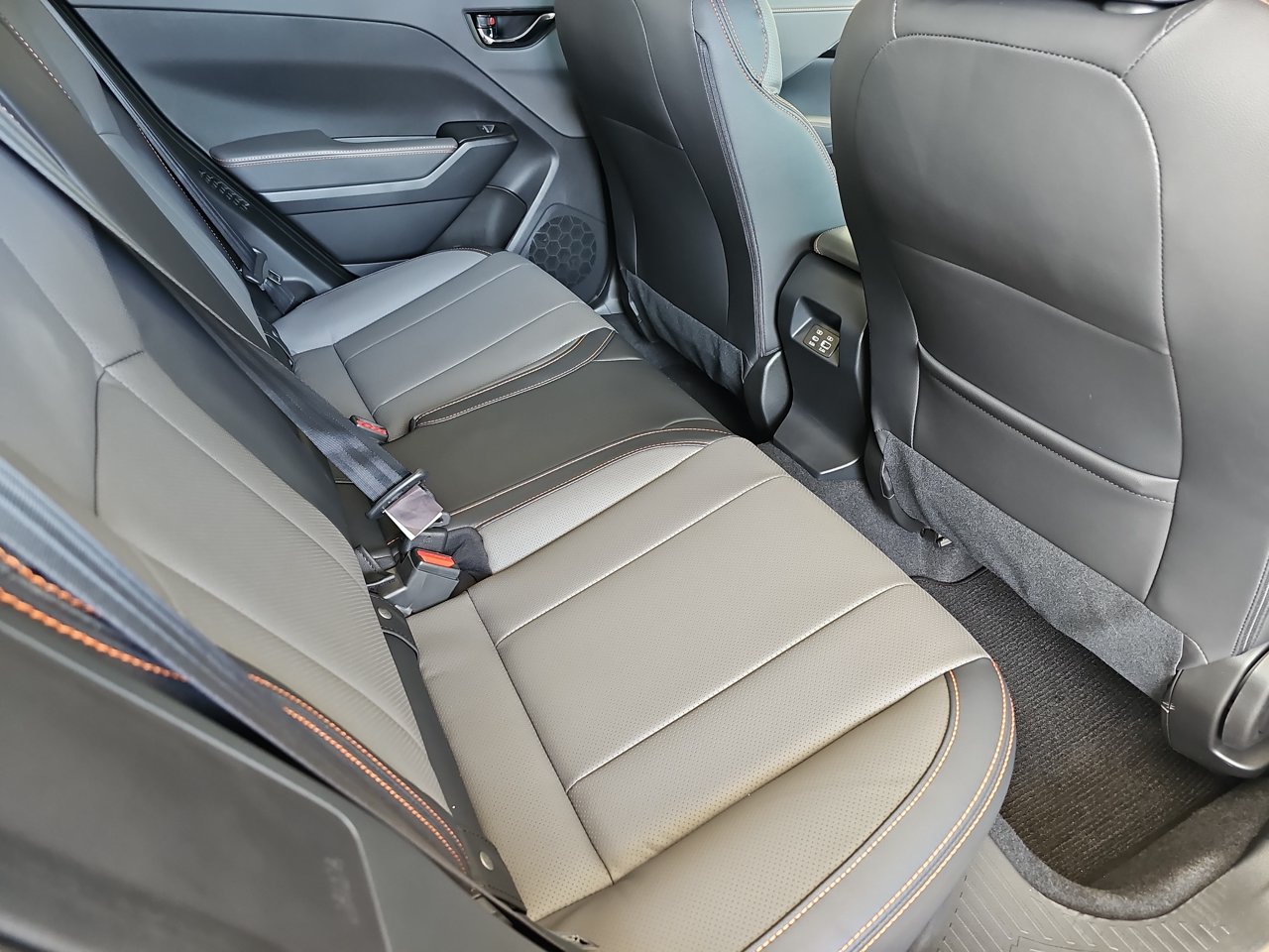 New 2026 Sand Dune Pearl Subaru Limited Hybrid image 11
