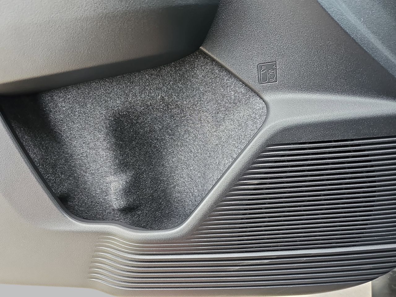 New 2026 Magnetite Gray Subaru Premium image 30