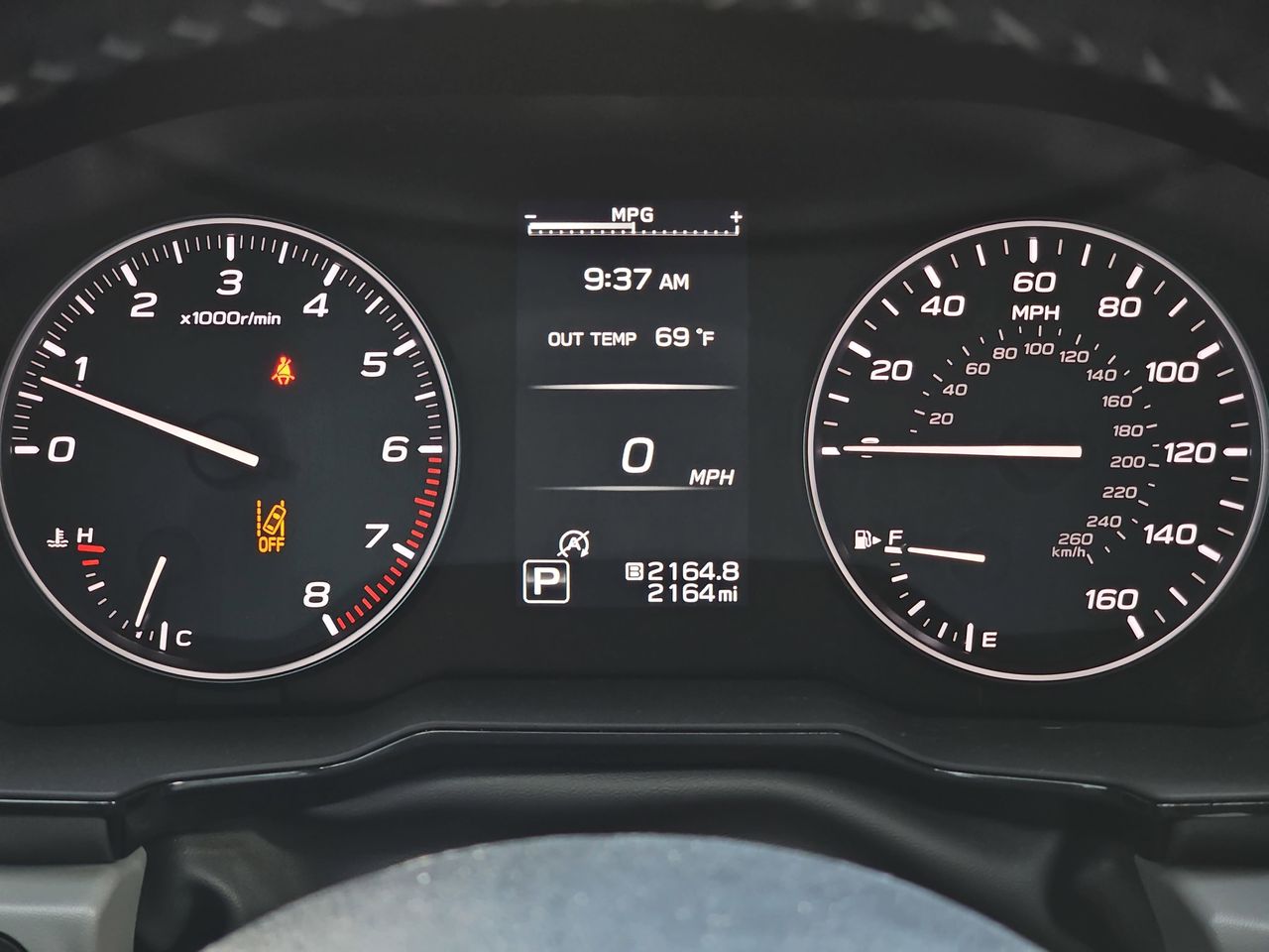 Used 2025 Crystal White Pearl Subaru Premium image 23