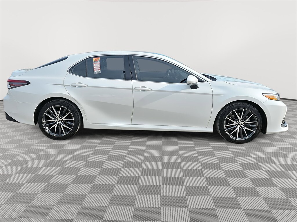 Used 2021 Toyota Camry XLE Sedan