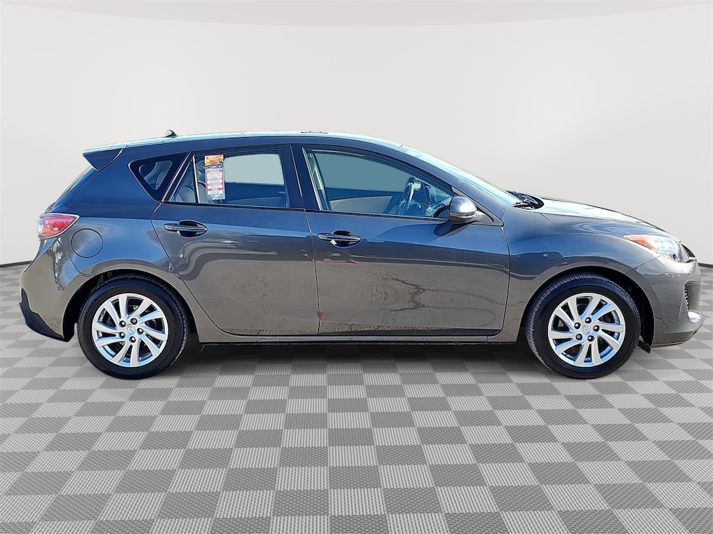 Used 2012 Mazda Mazda3 i Touring Hatchback