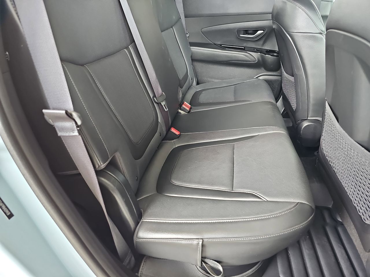 Used 2022 Blue Stone Hyundai Limited image 16