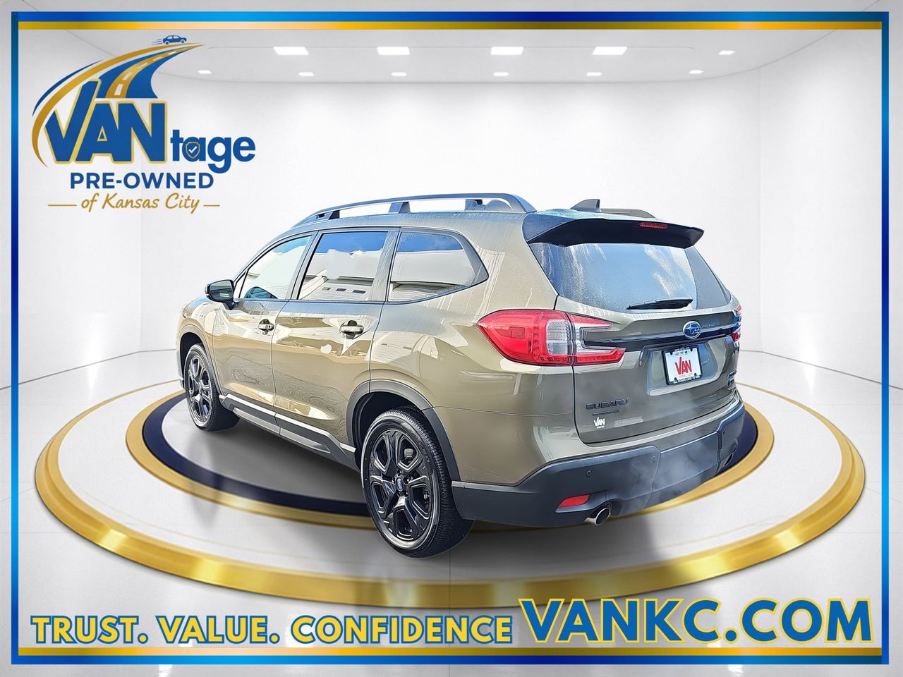Certified Used 2025 Green Metallic Subaru Onyx Edition Touring image 9