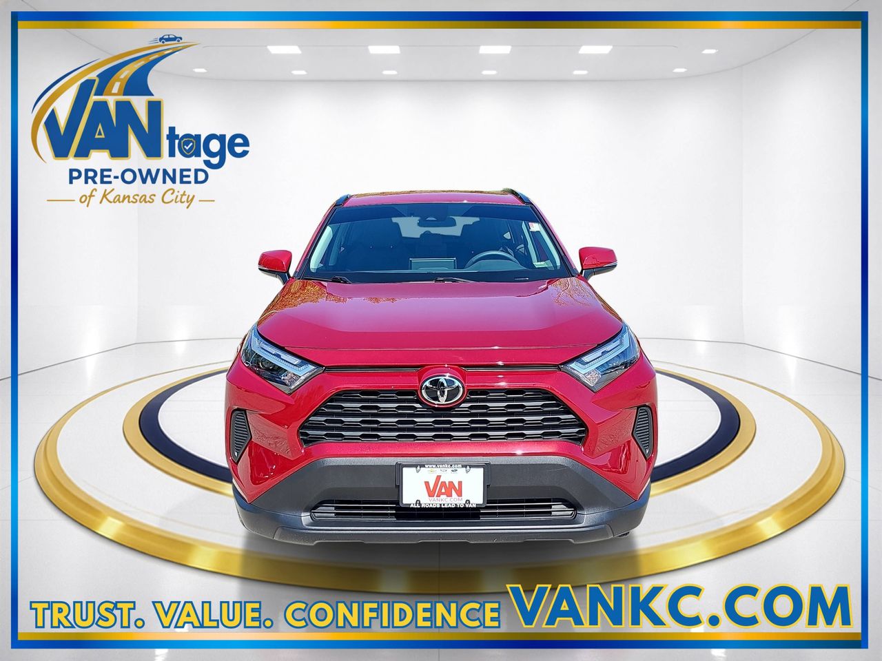 Used 2025 Toyota RAV4 XLE with VIN 2T3P1RFVXSW637009 for sale in Kansas City