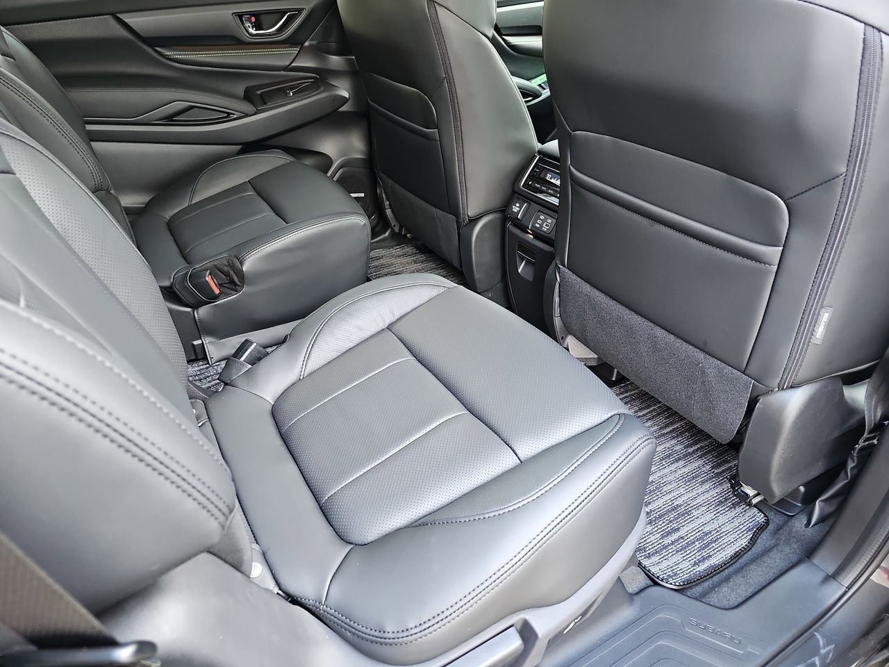 New 2026 Magnetite Gray Subaru Onyx Edition Touring 7-Passenger image 11