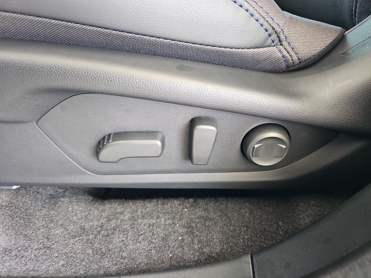 New 2026 Magnetite Gray Subaru Premium image 29