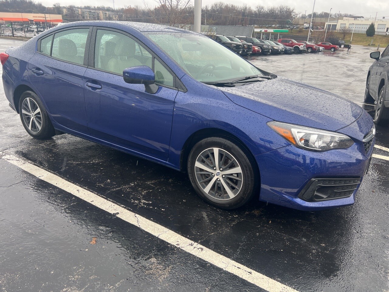 2023 Subaru Impreza Premium photo 2