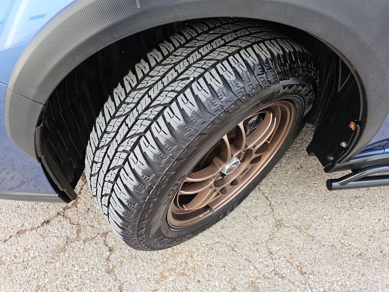 Used 2019 Quartz Blue Subaru 2.0i Premium image 36