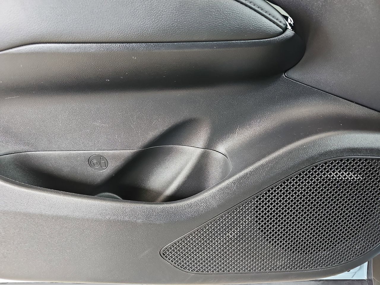 Used 2022 Blue Stone Hyundai Limited image 33