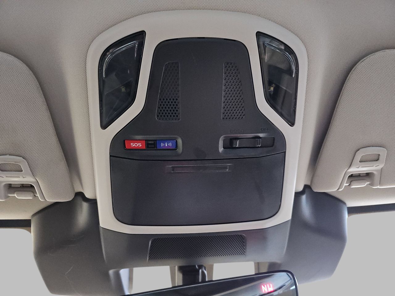 Certified Used 2025 Crystal Black Silica Subaru Premium image 30