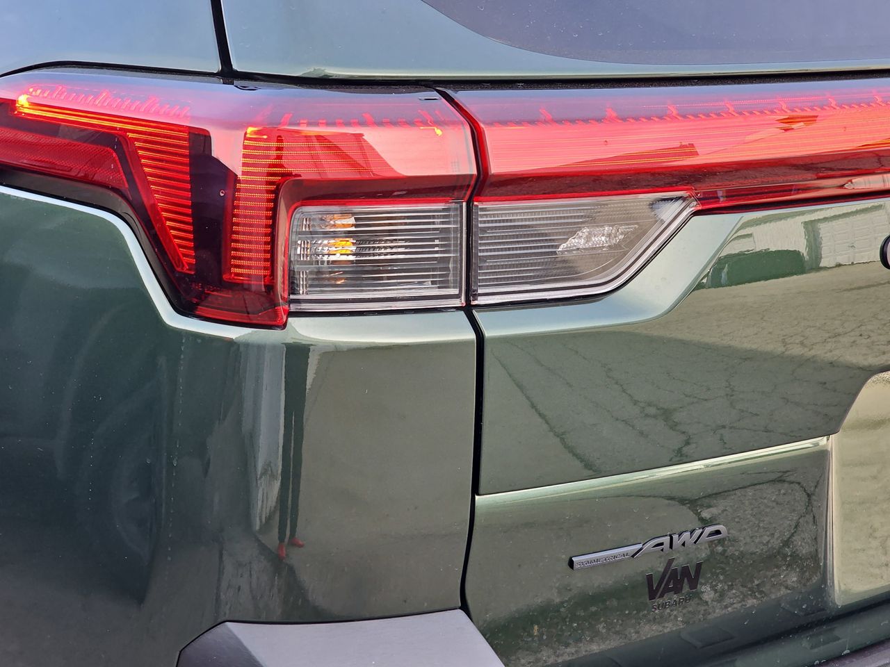 New 2026 Deep Emerald Green Pearl Subaru Limited image 36