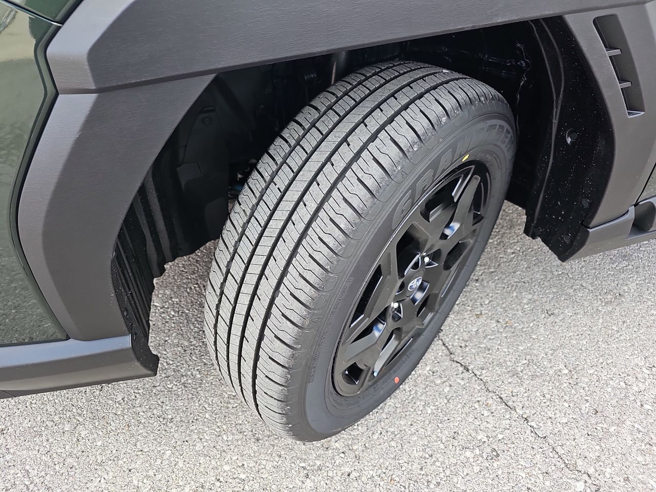 New 2026 Deep Emerald Green Pearl Subaru Limited image 35