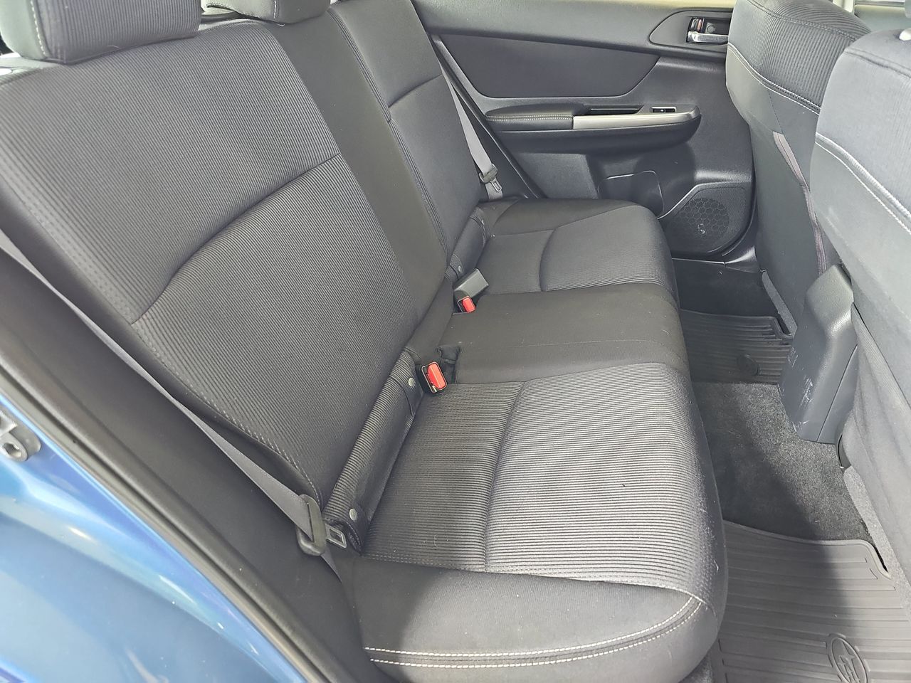 Used 2016 Quartz Blue Pearl Subaru 2.0i Sport Premium image 18