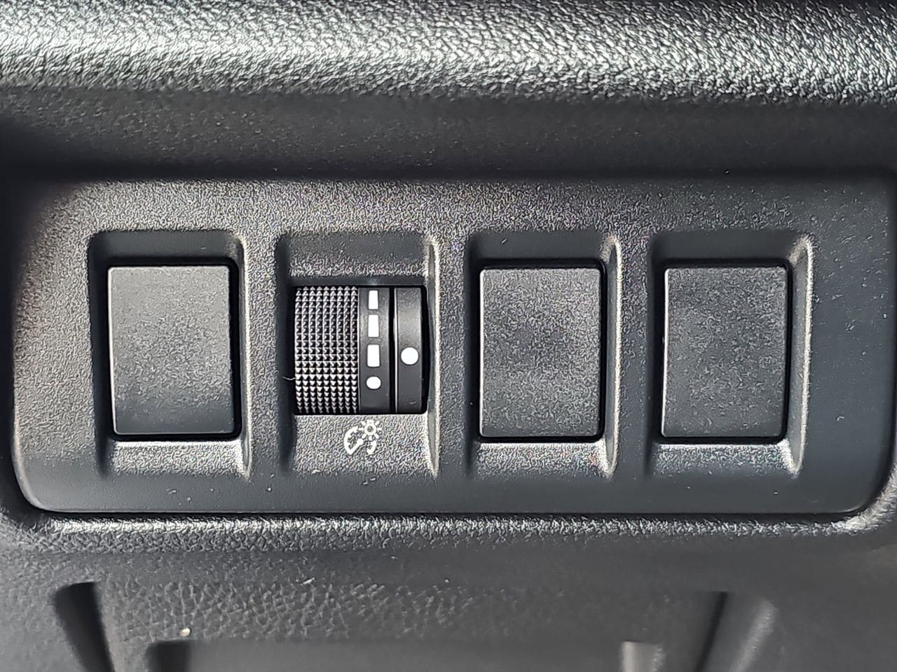 Certified Used 2021 Ice Silver Metallic Subaru Premium image 31